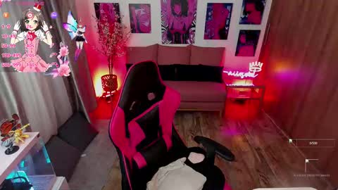 Snapshot of anniesweett01 chatting on September 19, 2:51 pm Annie FROM 8AM TO 4PM CDT online show from September 19, 2:51 pm