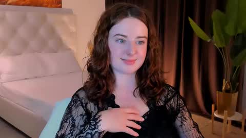 Snapshot of annterry chatting on October 15, 12:27 pm Ann Terry 3 online show from October 15, 12:27 pm