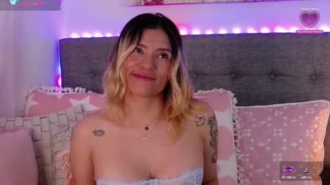 Antonella Lee online show from October 14, 5:58 pm