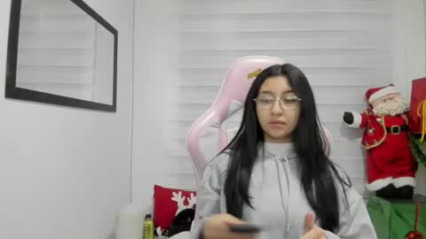 anny_jones01 online show from December 16, 1:05 pm