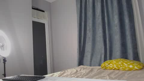 Snapshot of anny_meow chatting on February 6, 3:31 pm Ann My current schedule is below online show from February 6, 3:31 pm