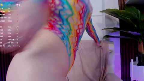 Ana online show from January 8, 2:56 pm