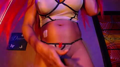 Snapshot of annysheby chatting on February 14, 10:38 am AnnySheby online show from February 14, 10:38 am