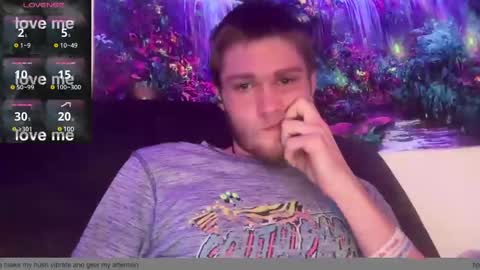 Snapshot of anomalies_ig chatting on December 29, 10:14 pm anomalies_ig online show from December 29, 10:14 pm