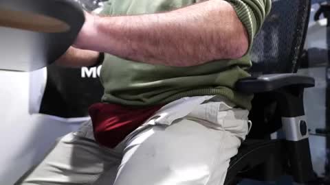 D online show from February 17, 7:42 pm