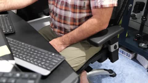 D online show from September 22, 12:29 pm