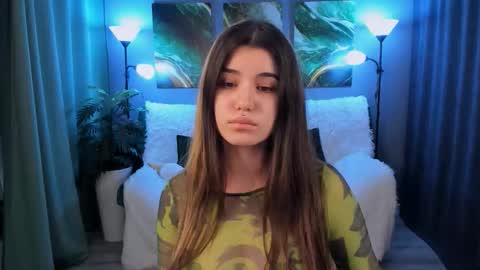 Anora online show from September 26, 7:29 pm