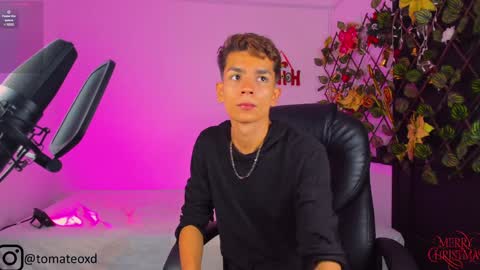 Snapshot of another_teo chatting on December 23, 1:51 am Jordan Mateo online show from December 23, 1:51 am