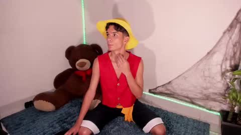 Snapshot of another_teo chatting on October 31, 11:50 pm Jordan Mateo online show from October 31, 11:50 pm