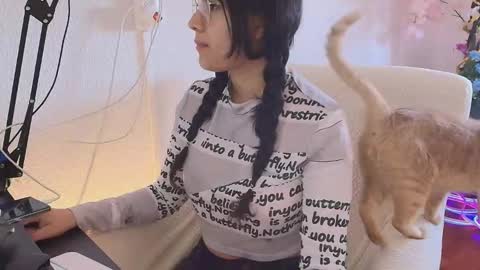 Anto online show from September 17, 9:33 am