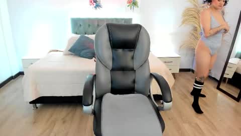 Anto online show from November 6, 12:06 pm