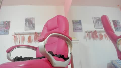 ANTONELLA online show from January 29, 2:00 pm