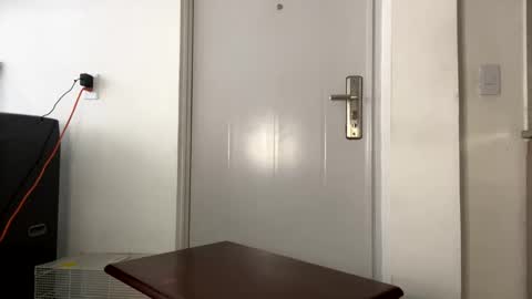 Snapshot of antonellarossii_ chatting on December 24, 5:23 pm Antonella online show from December 24, 5:23 pm