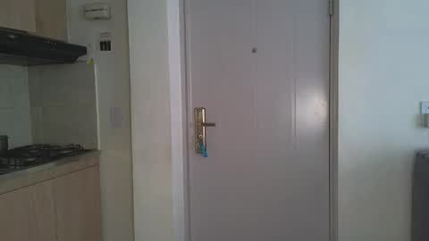 Snapshot of antonellarossii_ chatting on February 21, 1:33 pm Antonella online show from February 21, 1:33 pm