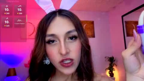 Snapshot of antonellastar24_ chatting on September 12, 8:09 pm Antonella online show from September 12, 8:09 pm