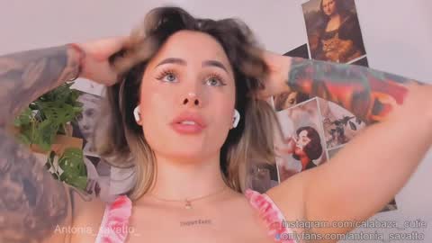 Snapshot of antonia_savatto_ chatting on January 21, 6:34 pm o ANTO online show from January 21, 6:34 pm