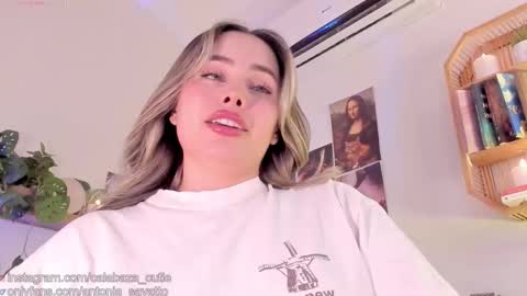 Snapshot of antonia_savatto_ chatting on September 9, 9:47 pm o ANTO online show from September 9, 9:47 pm