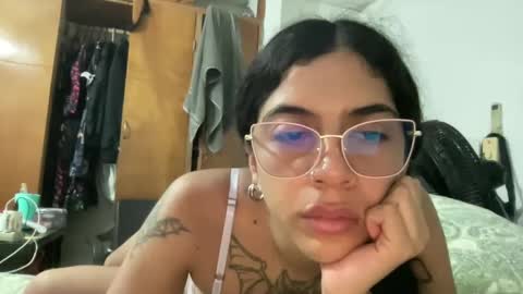 Antonia online show from December 15, 5:34 am