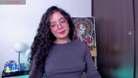 Antonia online show from December 3, 3:09 am