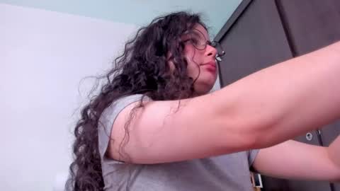 Antonia online show from December 12, 5:20 am