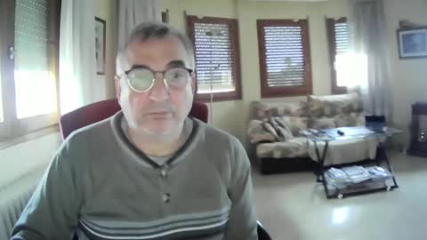 Snapshot of antonio2605 chatting on January 11, 1:32 pm Antonio online show from January 11, 1:32 pm