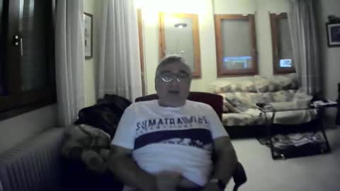 Snapshot of antonio2605 chatting on February 28, 6:52 pm Antonio online show from February 28, 6:52 pm