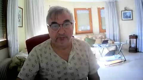 Snapshot of antonio2605 chatting on September 19, 8:49 am Antonio online show from September 19, 8:49 am