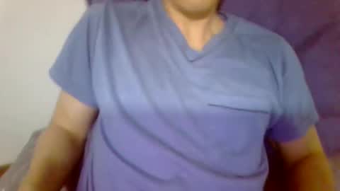 Snapshot of antonio_ricci chatting on February 3, 3:59 pm antonio_ricci online show from February 3, 3:59 pm