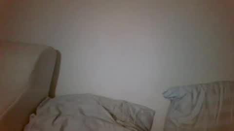 Snapshot of antonio_ricci chatting on February 23, 6:39 am antonio_ricci online show from February 23, 6:39 am