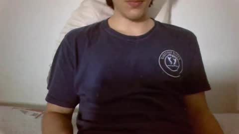 Snapshot of antonio_ricci chatting on February 25, 5:41 am antonio_ricci online show from February 25, 5:41 am