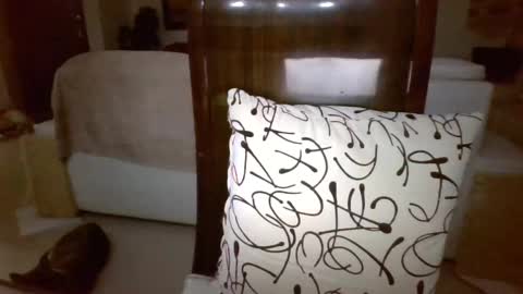 Snapshot of antonio_ricci chatting on February 27, 4:09 am antonio_ricci online show from February 27, 4:09 am