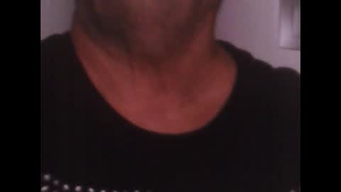 Snapshot of antonioxx454 chatting on October 11, 6:50 pm AntonioyJesy online show from October 11, 6:50 pm