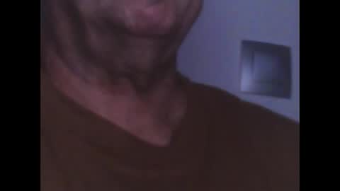 Snapshot of antonioxx454 chatting on October 31, 6:20 pm AntonioyJesy online show from October 31, 6:20 pm