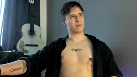 antonnello_ online show from October 29, 1:57 pm