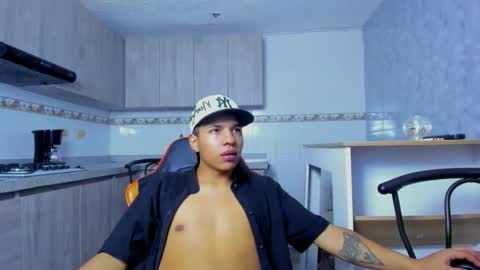 Antonycress online show from December 17, 12:33 pm