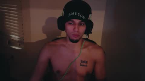 ApacheWithWebcam online show from November 4, 4:33 am