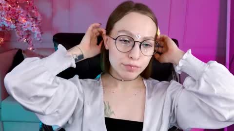 APHEX QUEEN online show from January 13, 7:10 pm