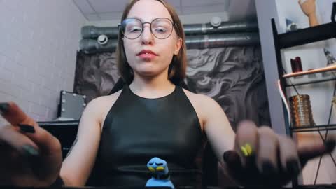 APHEX QUEEN online show from January 16, 7:10 pm