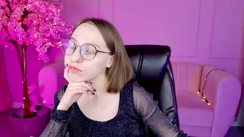 APHEX QUEEN online show from January 28, 6:07 pm