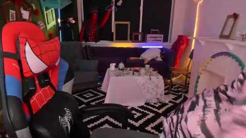 APHEX QUEEN online show from February 26, 1:08 pm