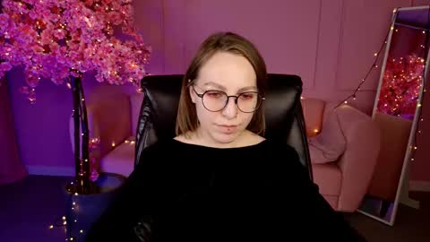 APHEX QUEEN online show from March 7, 7:27 pm