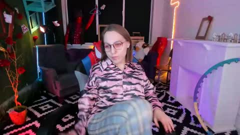 APHEX QUEEN online show from March 11, 9:13 am