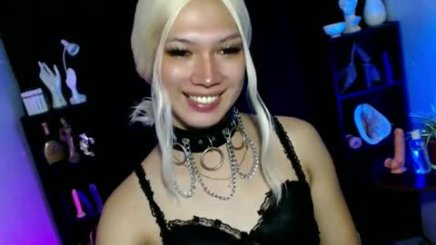 Roman Goddess online show from March 4, 12:01 pm