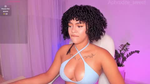 Snapshot of aphrodite_sweet chatting on January 20, 8:07 pm Karla online show from January 20, 8:07 pm