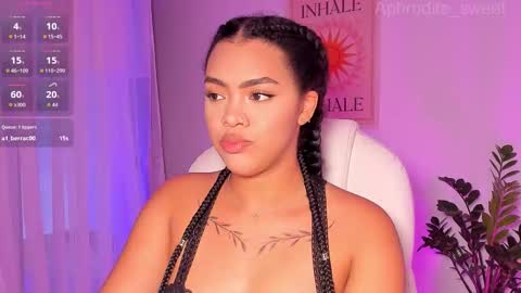 Snapshot of aphrodite_sweet chatting on October 17, 7:27 pm Karla online show from October 17, 7:27 pm