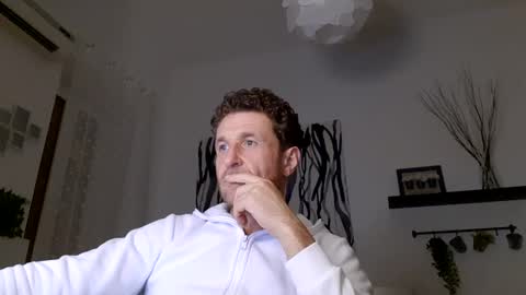 apollobest77 online show from January 9, 7:40 pm