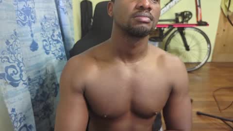 apollodarkmn online show from December 28, 1:38 pm