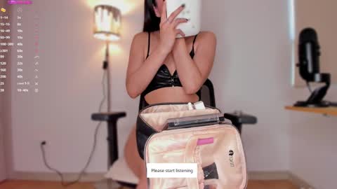 Snapshot of apoteosis_ chatting on December 6, 1:11 pm Apo online show from December 6, 1:11 pm