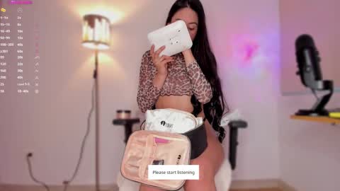 Snapshot of apoteosis_ chatting on December 23, 11:25 am Apo online show from December 23, 11:25 am