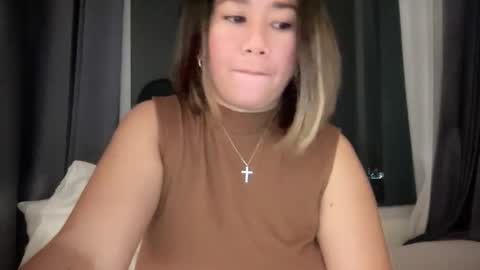 Anika online show from November 16, 5:29 pm